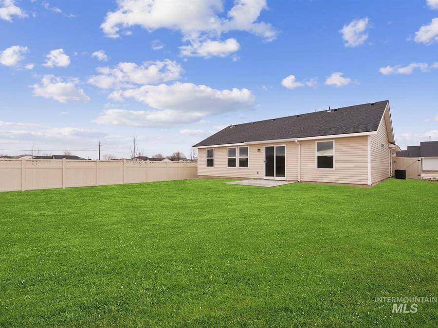 Charter Pointe Boise Idaho New Homes Hubble Homes